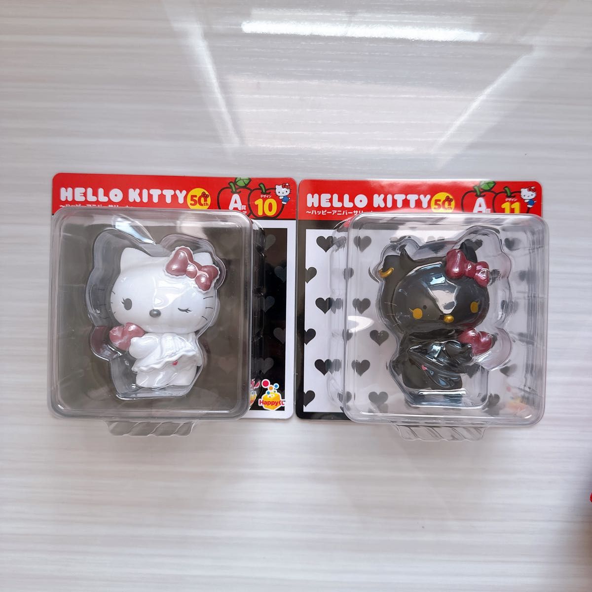ハローキティフィギア 天使と小悪魔キティ モノトーン ハッピー ハローキティフィギア 天使と小悪魔キティ モノトーン ハッピー