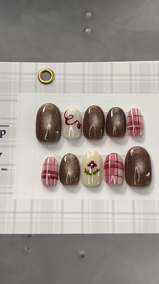 《ナチュラルデザインネイル》現品販売