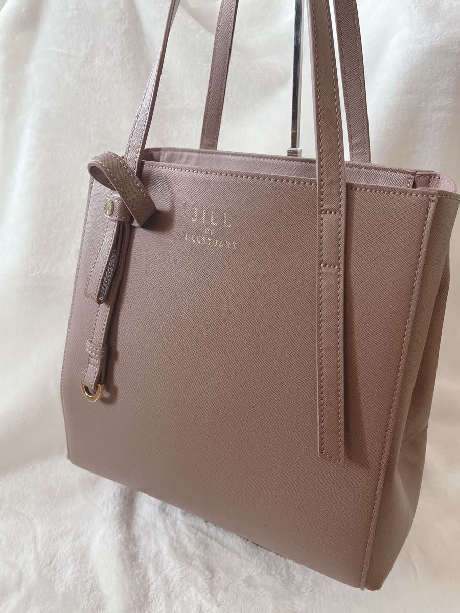 美品】ユースフルリボントートバッグ ジルバイジルスチュアート 美品】ユースフルリボントートバッグ ジルバイジルスチュアート