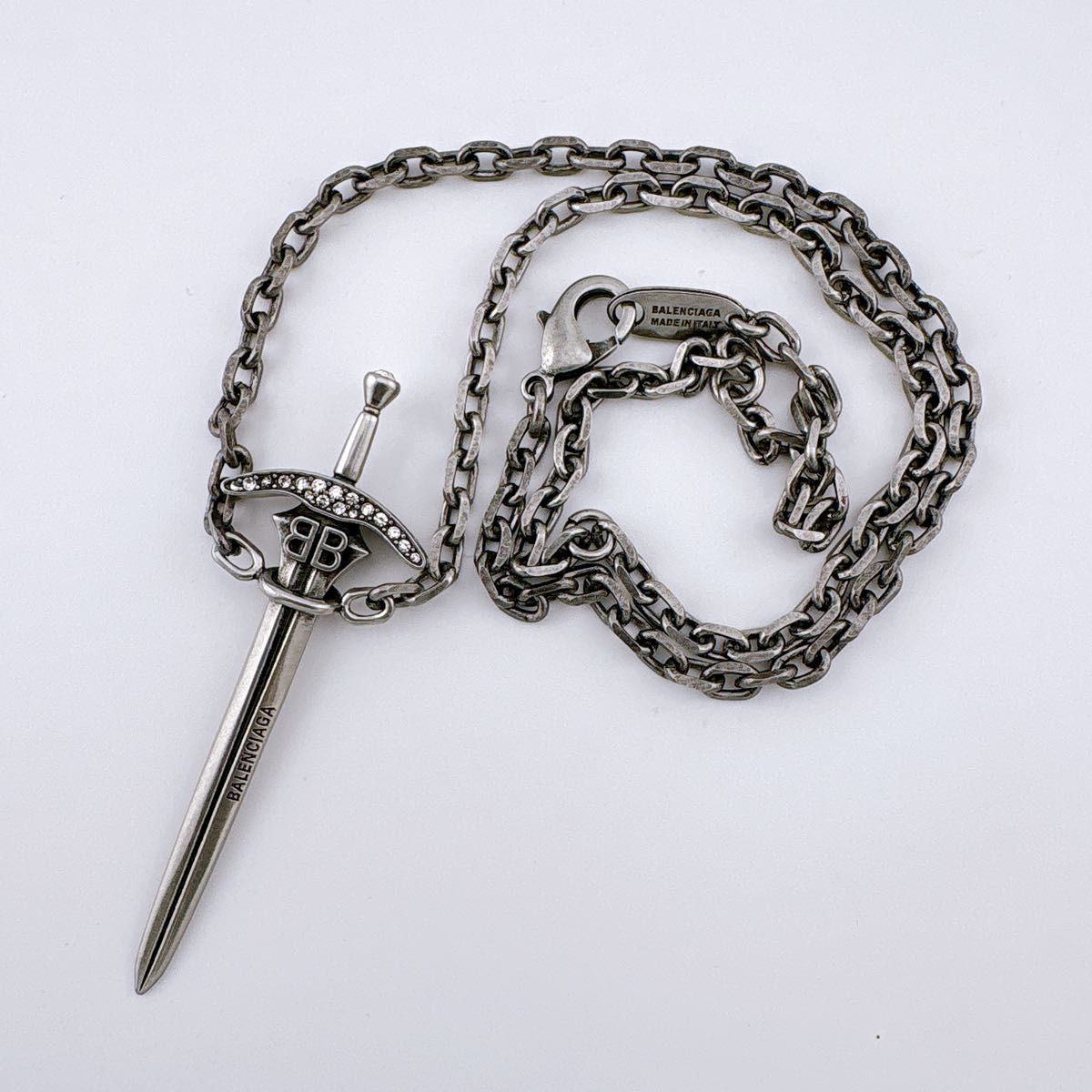 極美品】バレンシアガ GOTH SWORD ネックレス シルバーブラス 極美品】バレンシアガ GOTH SWORD ネックレス シルバーブラス