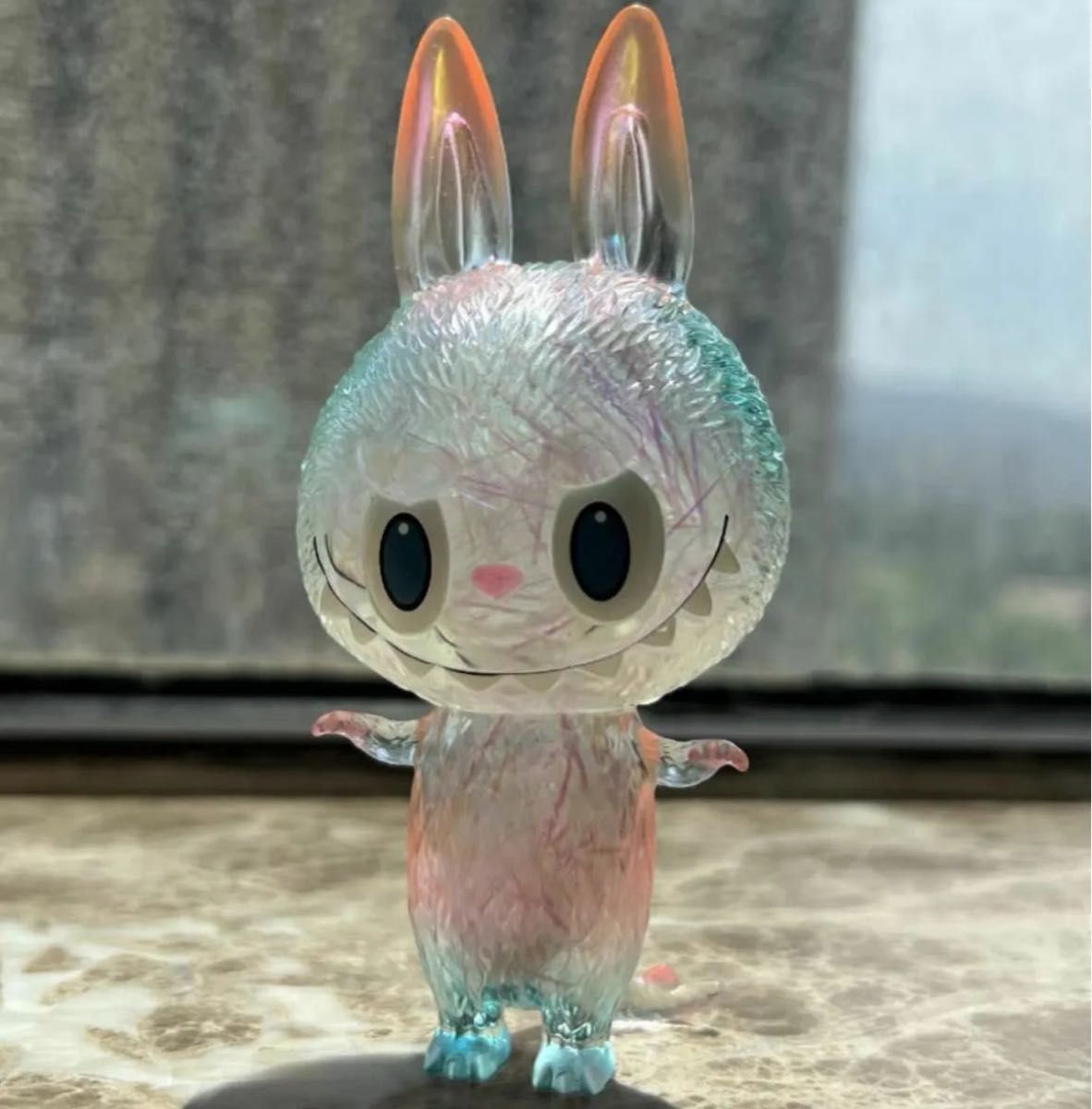 POPMART×HOW2WORKTHE LITTLE MONSTERSシリーズ4 シークレット