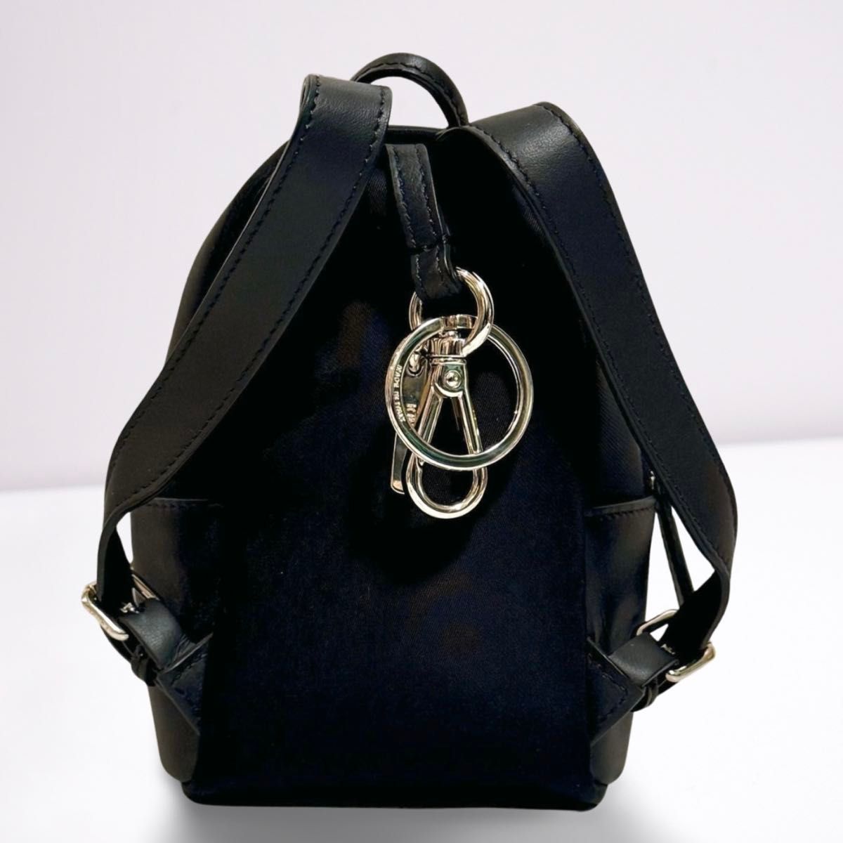 未使用 タグ付き FENDI フェンディ バグズバッグ ミニ リュック 未使用 タグ付き FENDI フェンディ バグズバッグ ミニ リュック