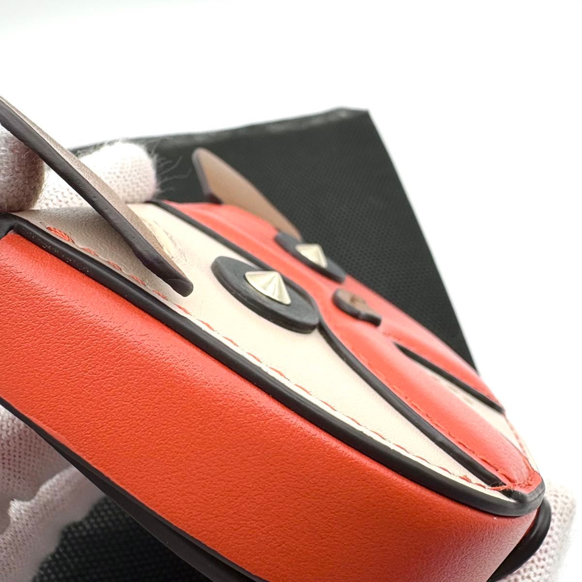 新品未使用 】フルラ ブルドッグ コインケース アレグラ 犬 新品未使用 】フルラ ブルドッグ コインケース アレグラ 犬
