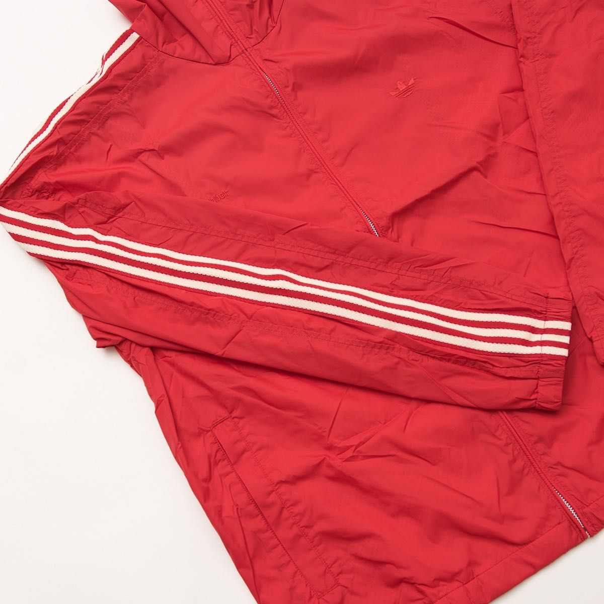 レア】adidas Wales Bonner 赤 ナイロンジャケット 常田大希 レア】adidas Wales Bonner 赤 ナイロンジャケット 常田大希