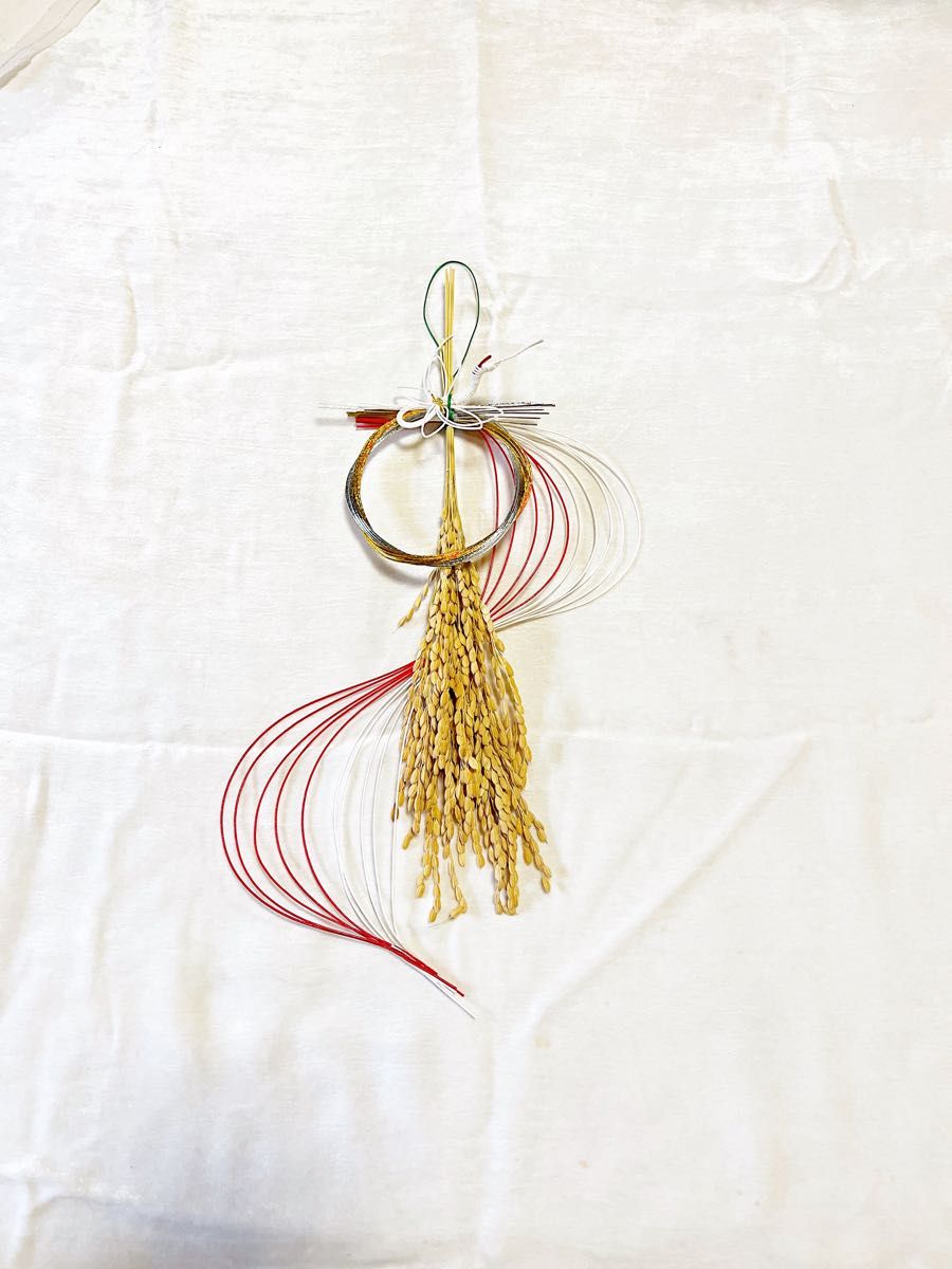 ハンドメイド 正月飾り 稲穂飾り しめ縄飾り 水引 蛇 金銀 紅白 ハンドメイド 正月飾り 稲穂飾り しめ縄飾り 水引 蛇 金銀 紅白