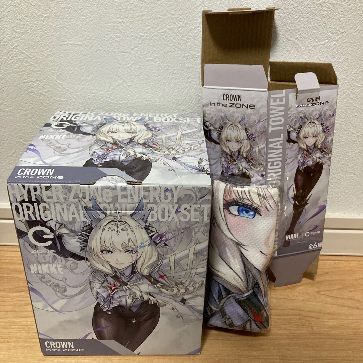 勝利の女神NIKKE ニケ ZONE オリジナルタオル クラウン 外箱付き 勝利の女神NIKKE ニケ ZONE オリジナルタオル クラウン 外箱付き