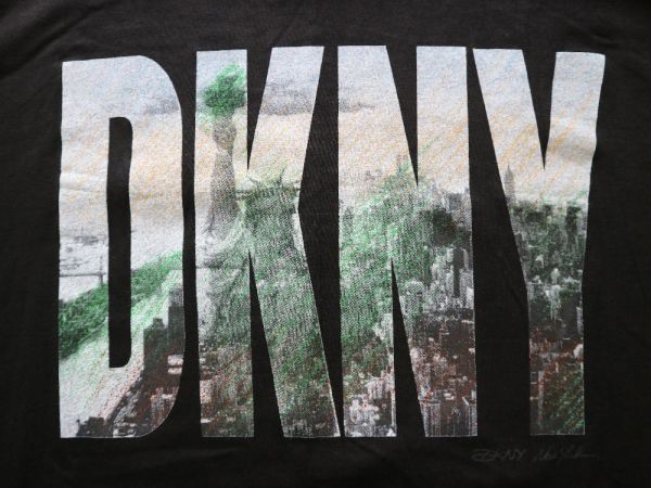 デッドストック ビンテージ 90's DKNY NYC Tシャツ //_画像4