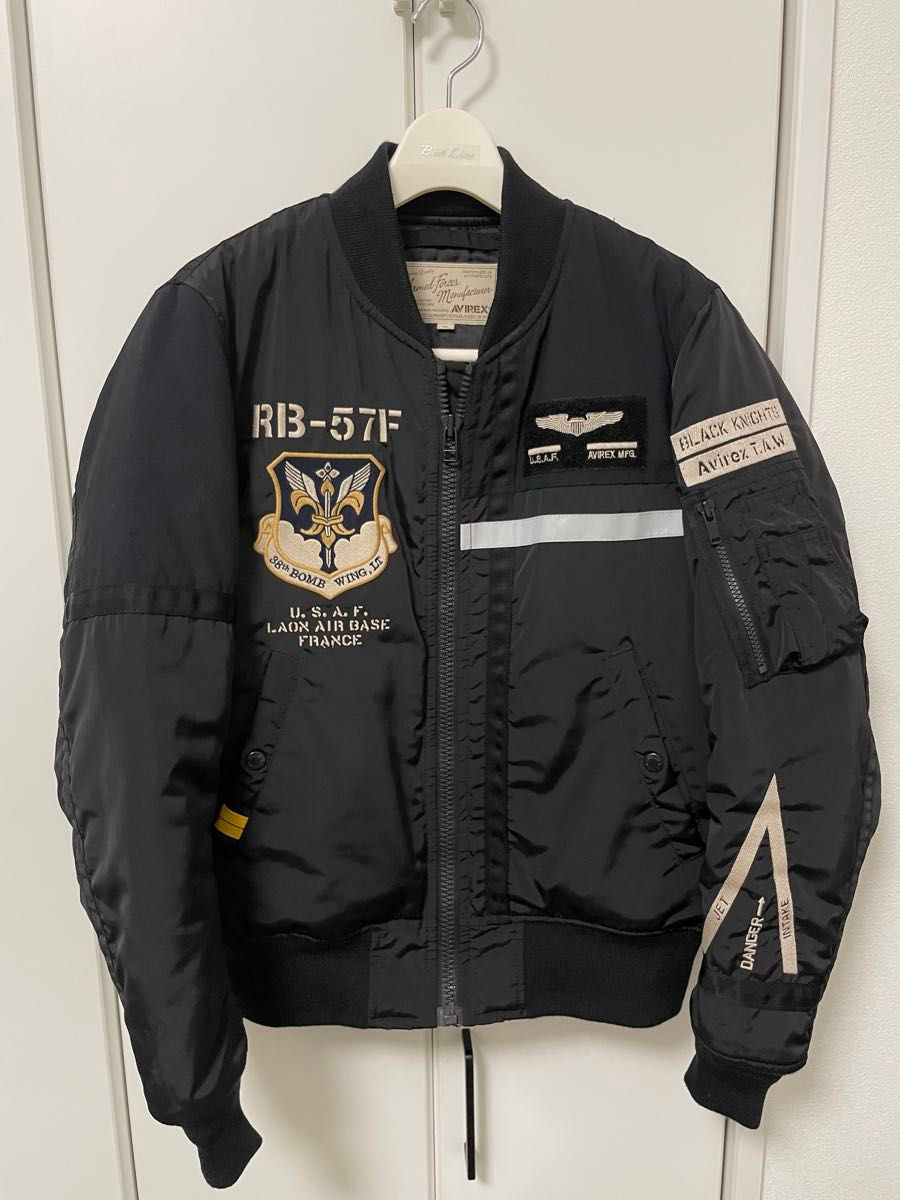 美品】AVIREX Mサイズ MA-1 フライトジャケット ブラックナイツ 美品】AVIREX Mサイズ MA-1 フライトジャケット ブラックナイツ