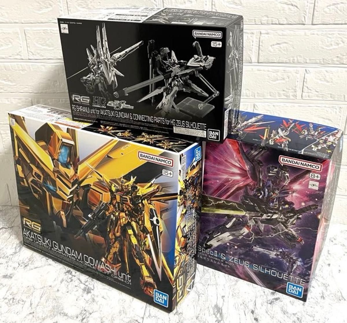 hg デスティニーガンダムSpecII&ゼウスシルエット アカツキ hg デスティニーガンダムSpecII&ゼウスシルエット アカツキ