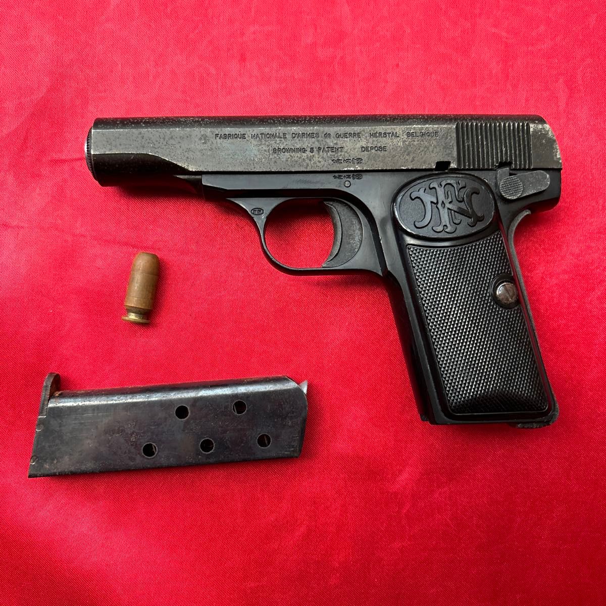 マルシン ブローニングM1910 モデルガン 峰不二子|Yahoo!フリマ マルシン ブローニングM1910 モデルガン 峰不二子|Yahoo!フリマ