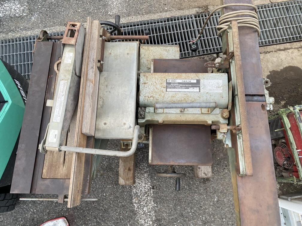埼玉県熊谷市引き取り限定】中古 HITACHI 日立工機 自動 手押し 埼玉県熊谷市引き取り限定】中古 HITACHI 日立工機 自動 手押し