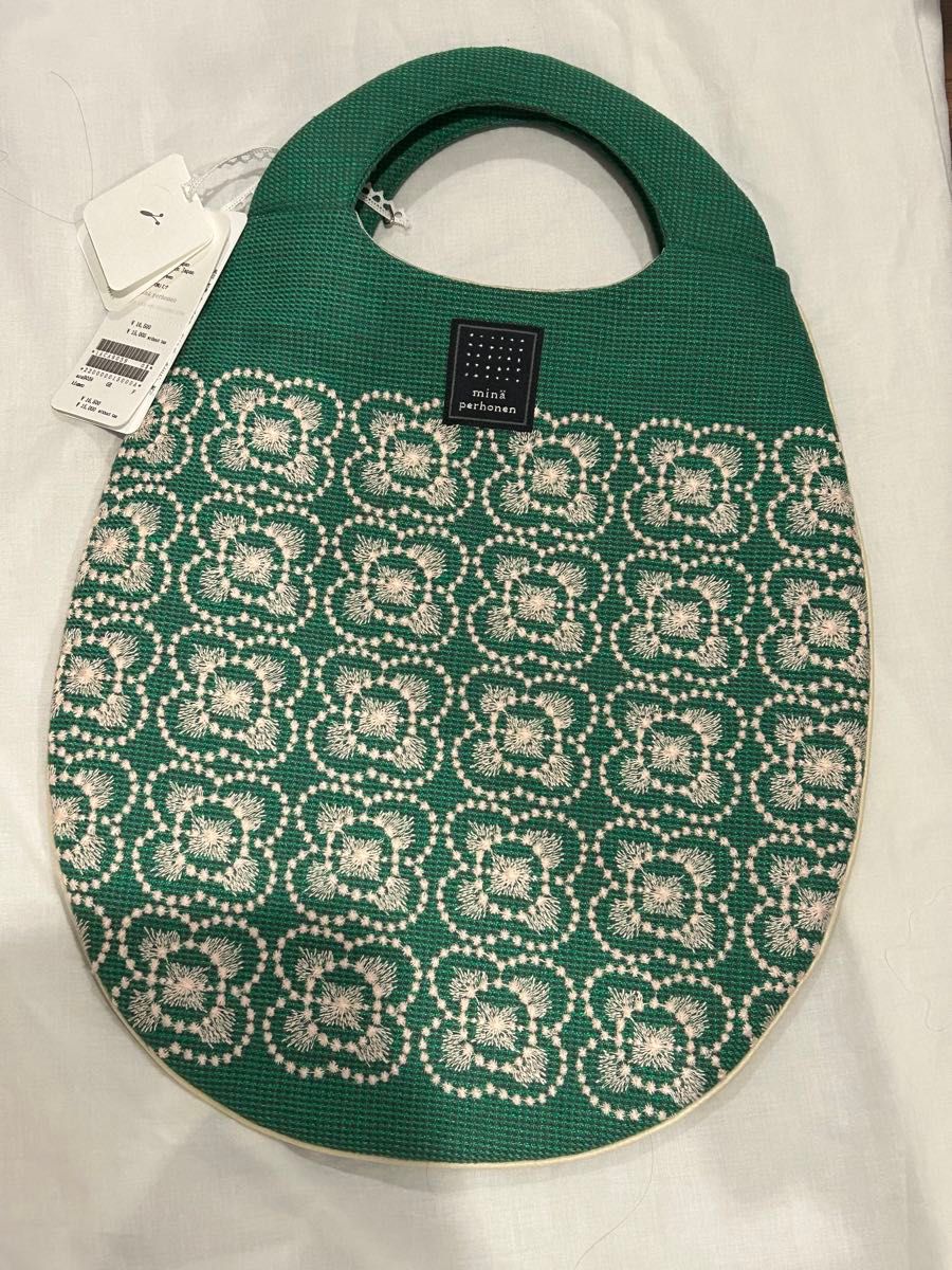 未使用 ミナペルホネン blumenエッグバッグ 2024-25 a/w 16 500 未使用 ミナペルホネン blumenエッグバッグ 2024-25 a/w 16 500