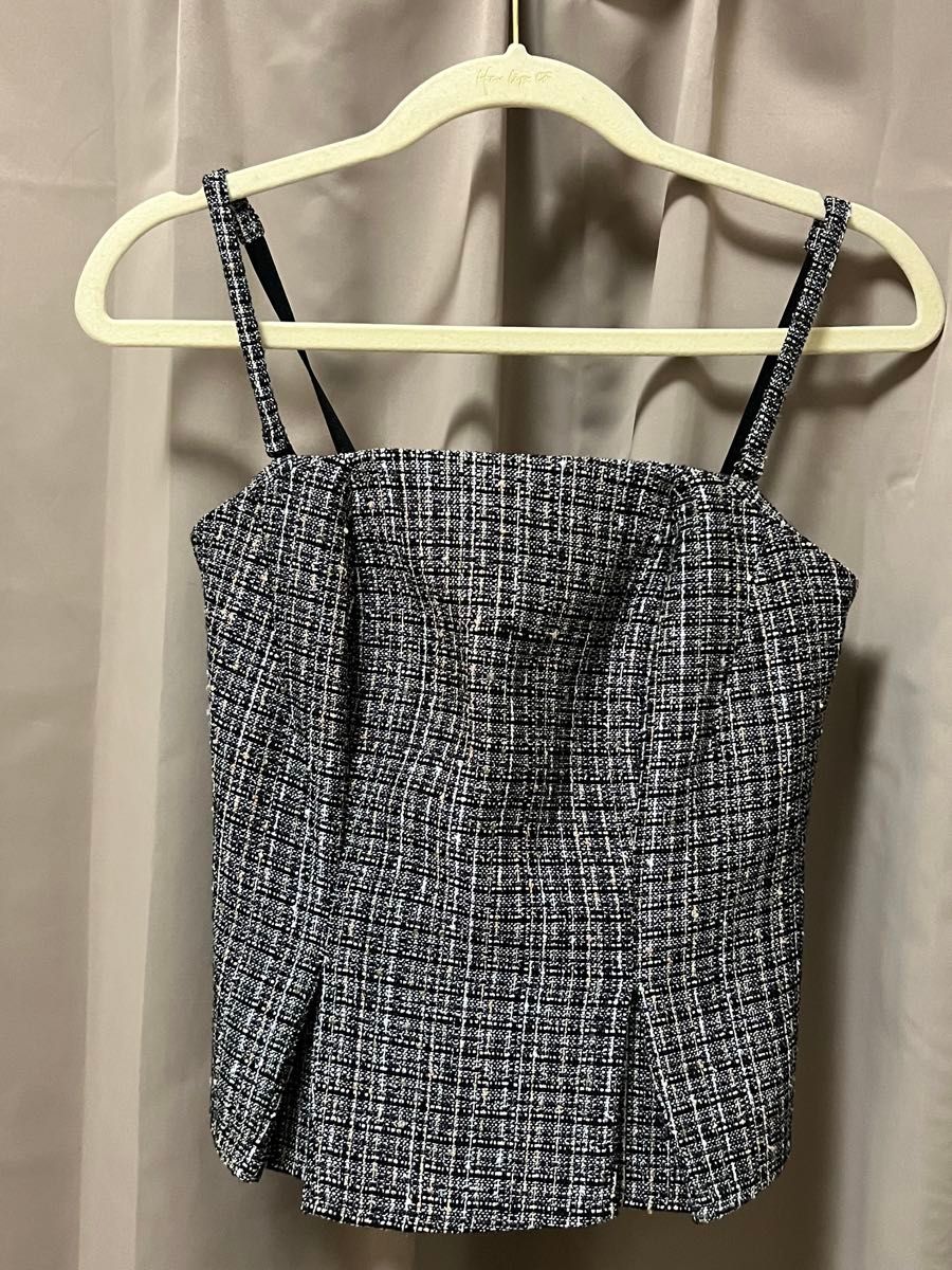 トップス her lip to Summer Tweed Peplum Top Herlipto Summer Tweed Peplum Top|Yahoo!フリマ(旧PayPayフリマ)
