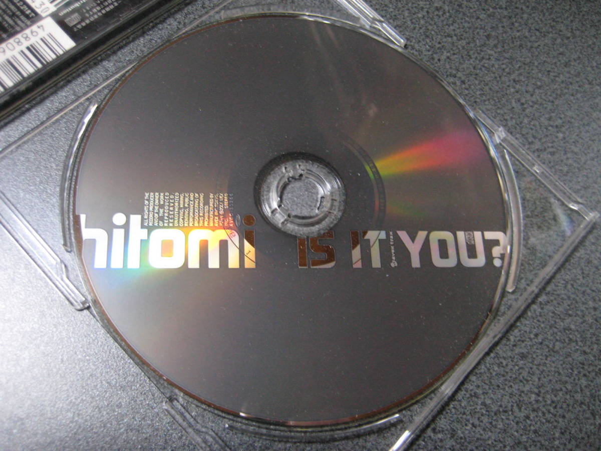 (CD)　hitomi 「IS IT YOU?／OPEN MIND／WHY?」 ・2701_画像2