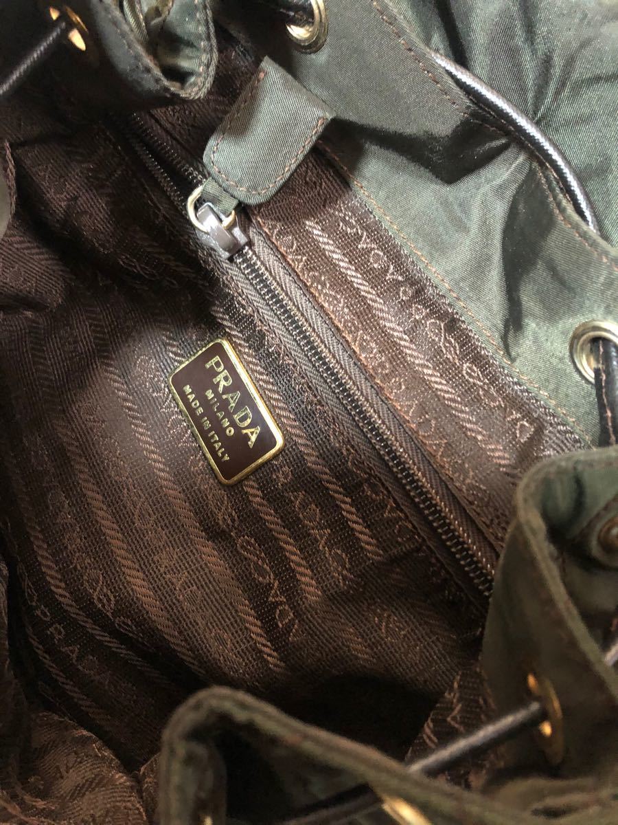 PRADA プラダ ナイロンリュック リュック キルティング カーキ PRADA プラダ ナイロンリュック リュック キルティング カーキ