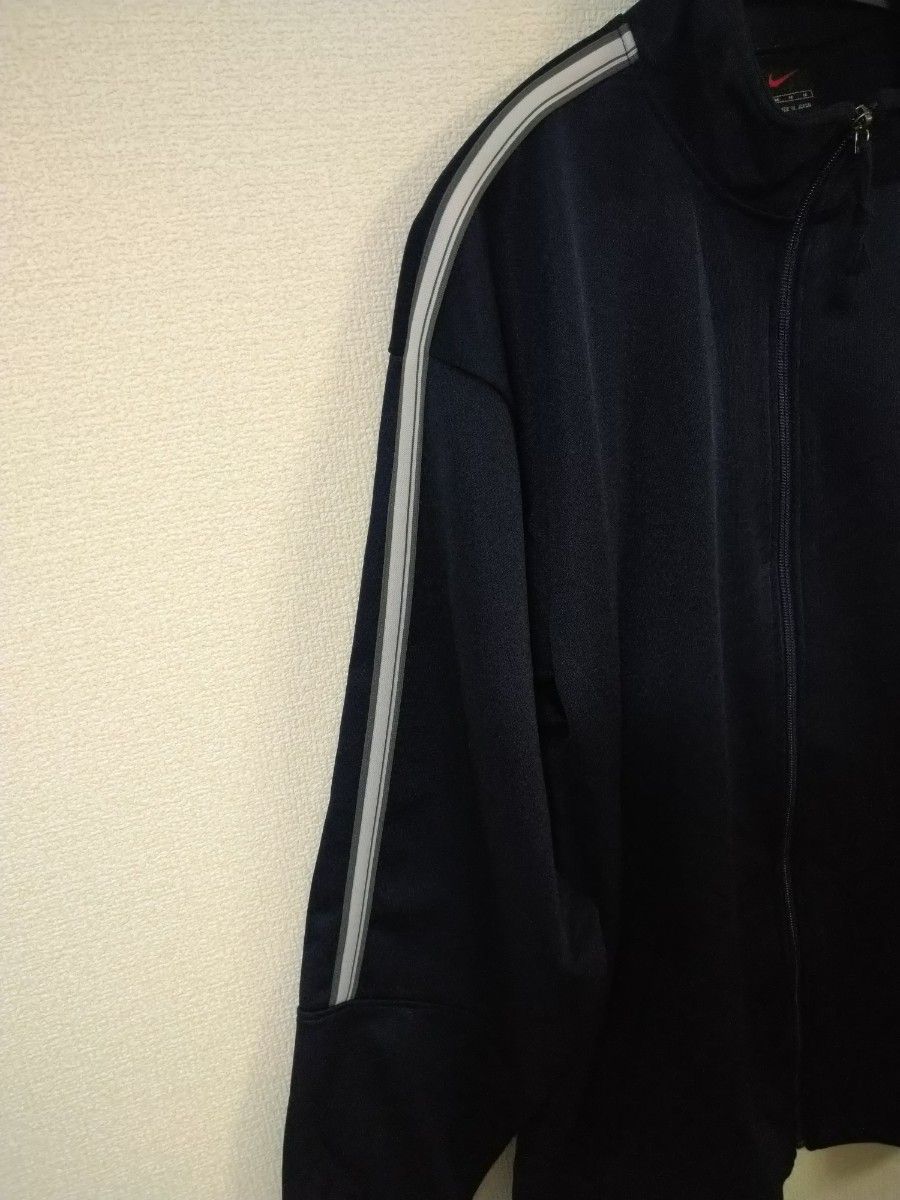 黒タグ 日本製 90sナイキ NIKE トラックジャケット ネイビー系色 黒タグ 日本製 90sナイキ NIKE トラックジャケット ネイビー系色
