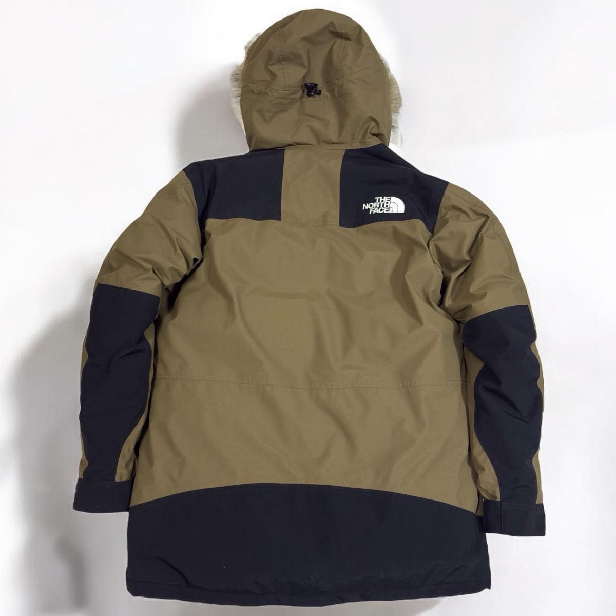 希少色 ビーチグリーン】THE NORTH FACE ノースフェイス 希少色 ビーチグリーン】THE NORTH FACE ノースフェイス