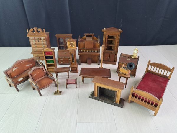 Yahoo!オークション - ドールハウス 木製家具 ミニチュア 家具 Yahoo!オークション - ドールハウス 木製家具 ミニチュア 家具