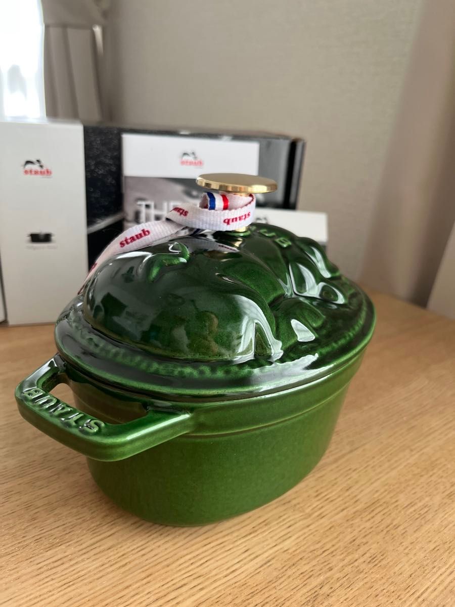 新品】【シリアルナンバーあり】ストウブ ピギーココット バジル 新品】【シリアルナンバーあり】ストウブ ピギーココット バジル