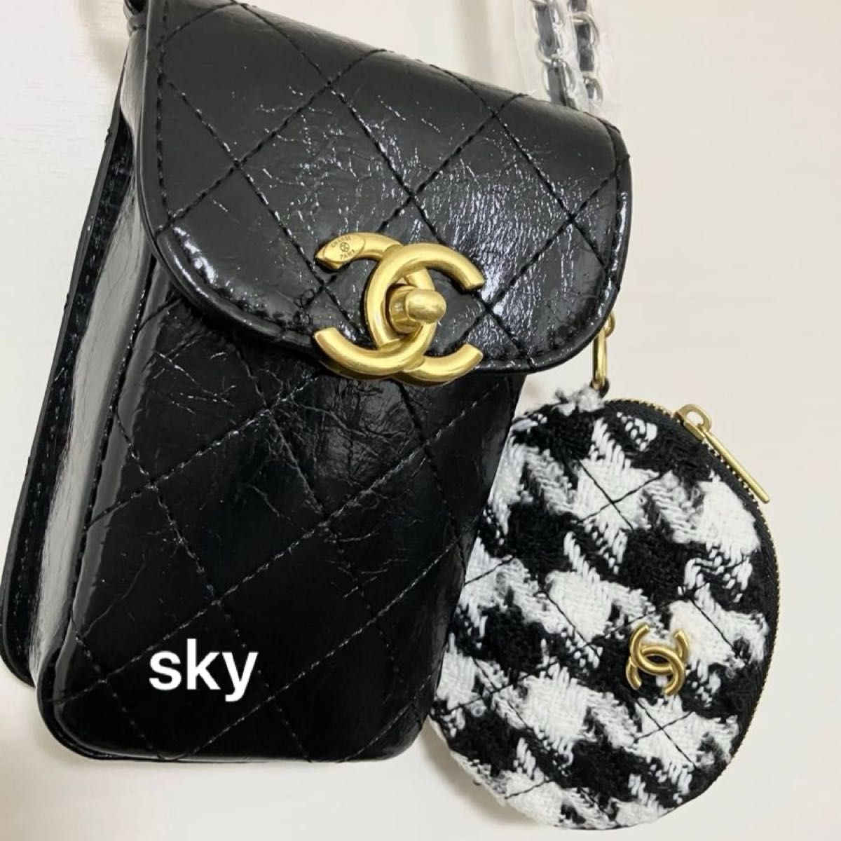 新品 シャネル ノベルティ ショルダーバッグ スマホポーチ ミニ 新品 シャネル ノベルティ ショルダーバッグ スマホポーチ ミニ