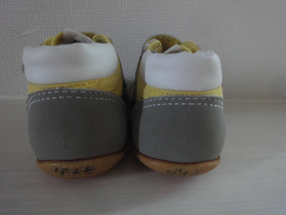 ミキハウス　ダブル B 靴 11.5 CM　スニーカー　黄色　ファーストシューズ_画像2