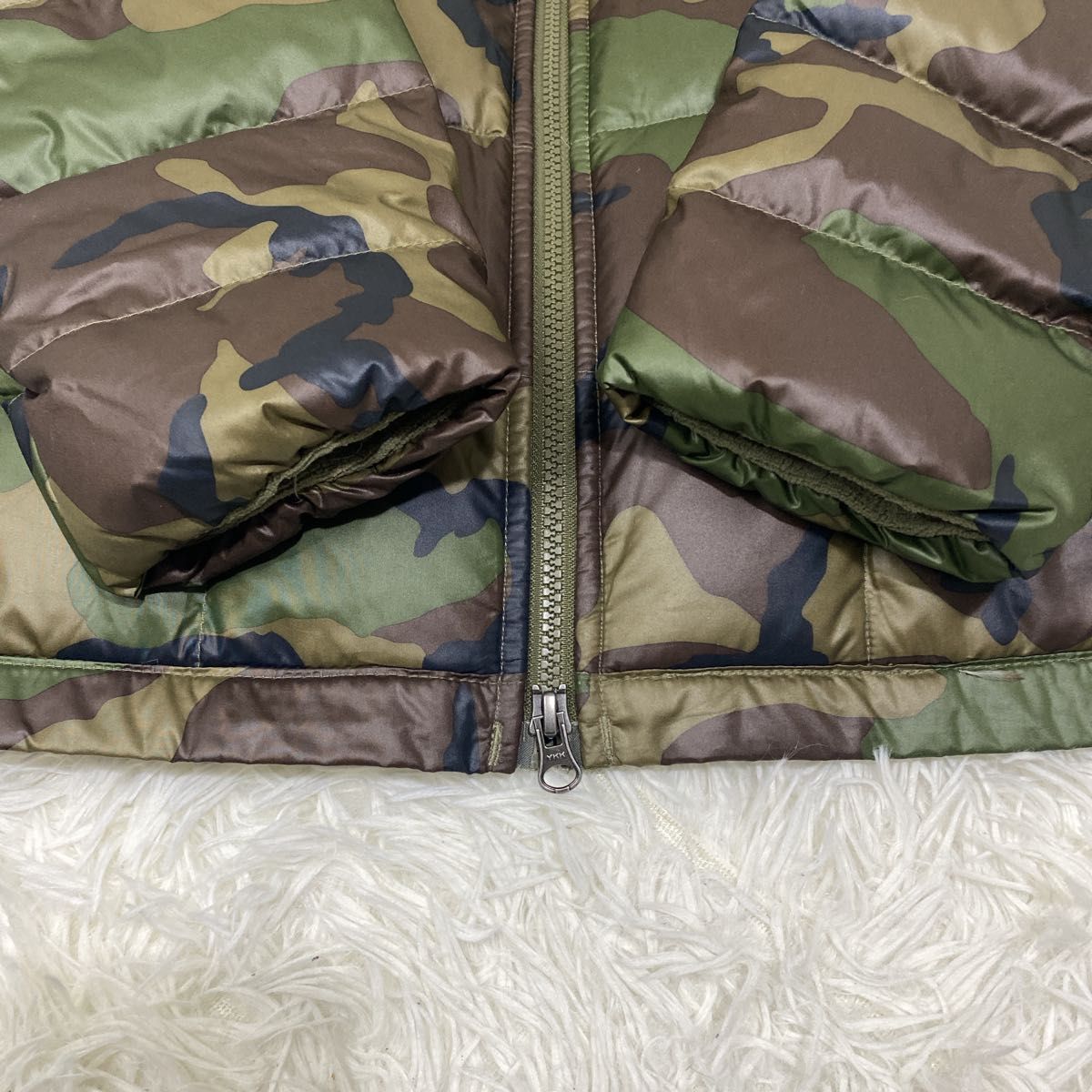 新品 未使用 NIKE ナイキ ダウンジャケット カモフラ 迷彩 タグ 新品 未使用 NIKE ナイキ ダウンジャケット カモフラ 迷彩 タグ