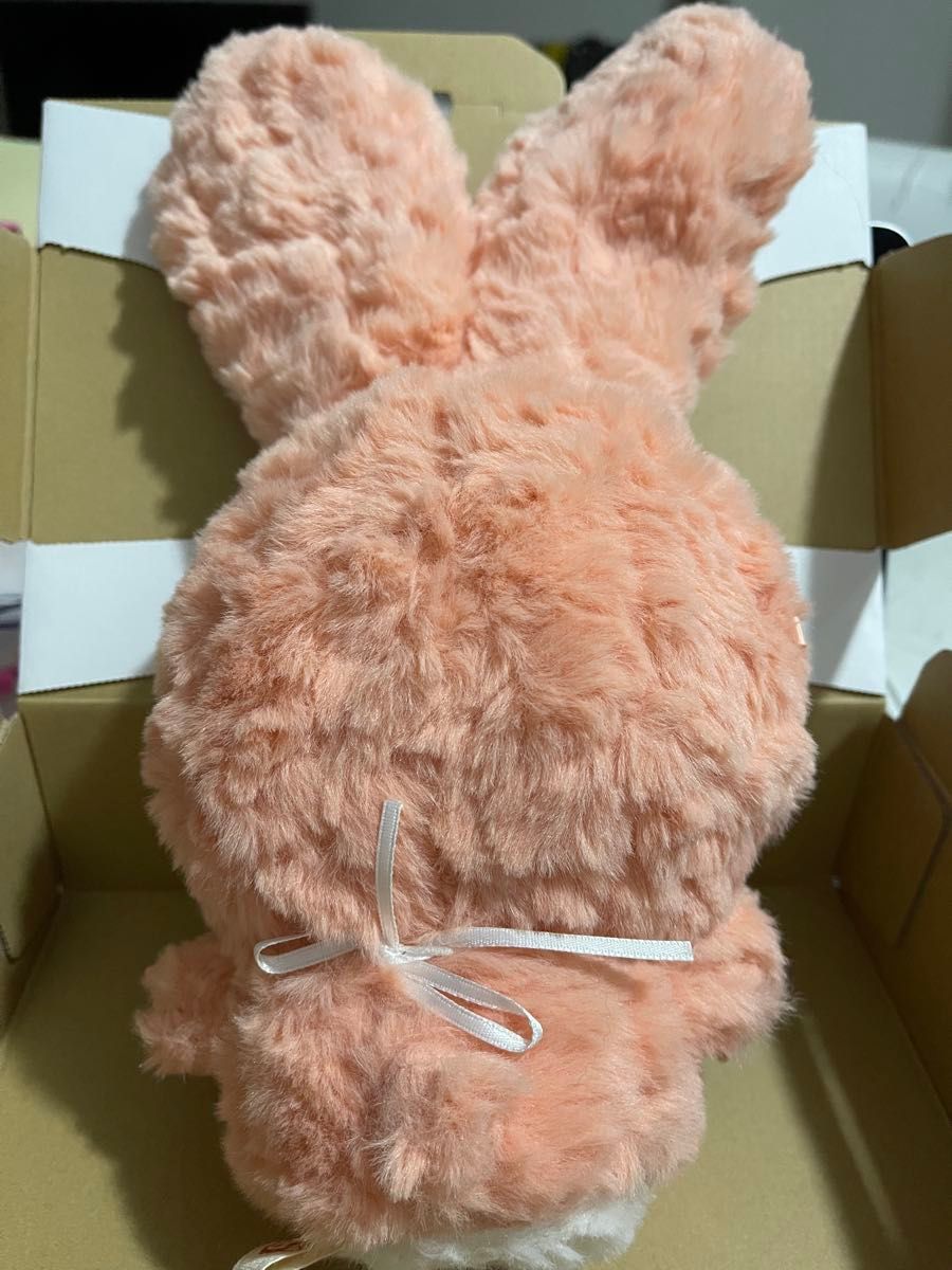Baby Three うさぎ 赤ピンク ぬいぐるみ 30センチ 未使用品 Baby Three うさぎ 赤ピンク ぬいぐるみ 30センチ 未使用品