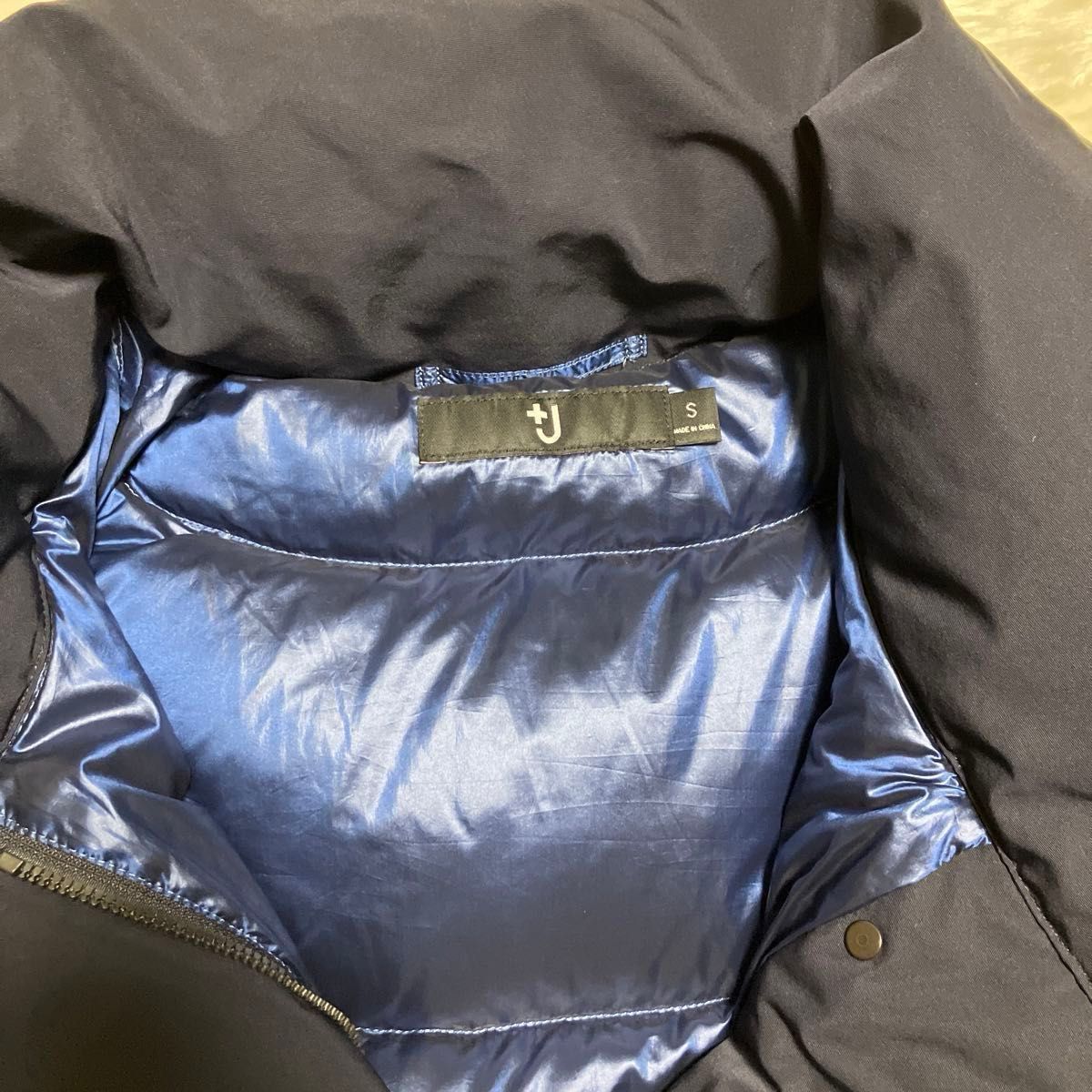 本日限定】美品 ユニクロ +J ジルサンダー ハイブリッド ダウン 本日限定】美品 ユニクロ +J ジルサンダー ハイブリッド ダウン