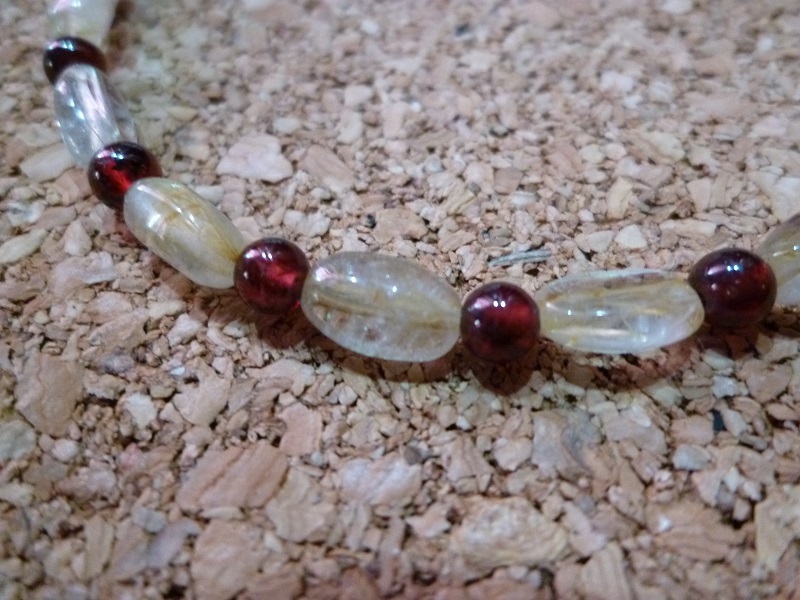  Gold rutile quartz flat type garnet anklet 