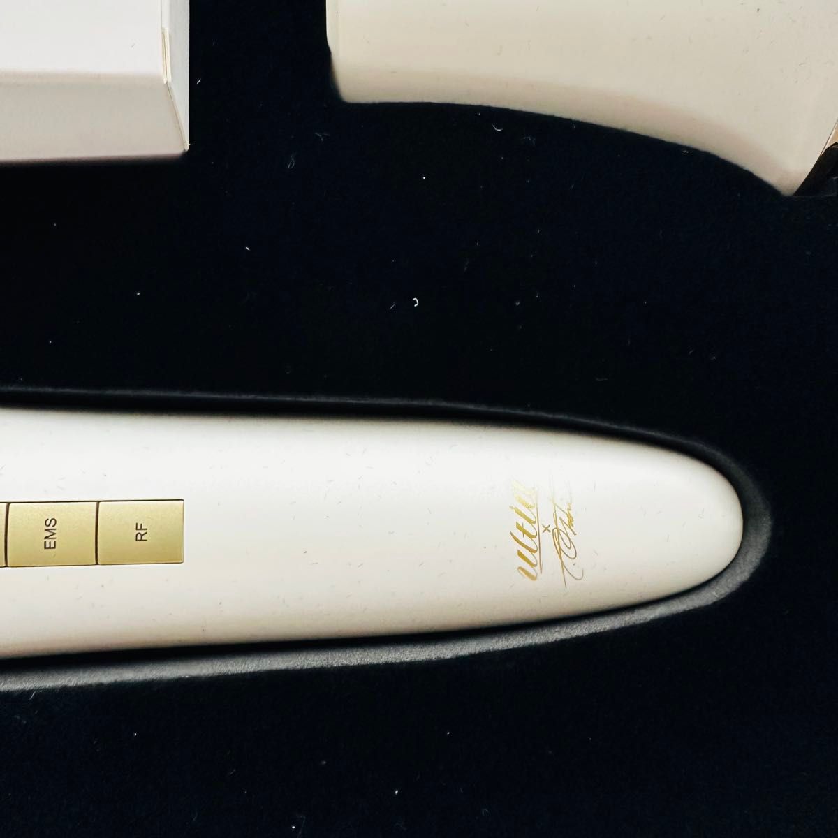 エミナリフト eminalift 美顔器 大口貴弘 監修 新品未使用 エミナリフト eminalift 美顔器 大口貴弘 監修 新品未使用