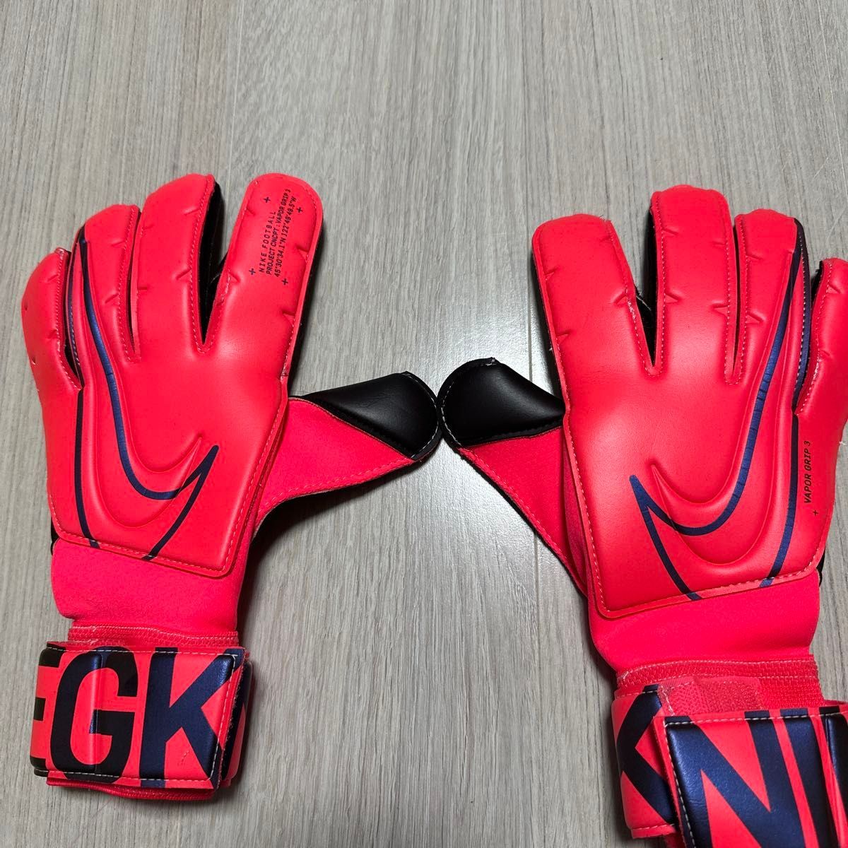 未使用 NIKE キーパーグローブ ヴェイパーグリップ3 サイズ10号 未使用 NIKE キーパーグローブ ヴェイパーグリップ3 サイズ10号