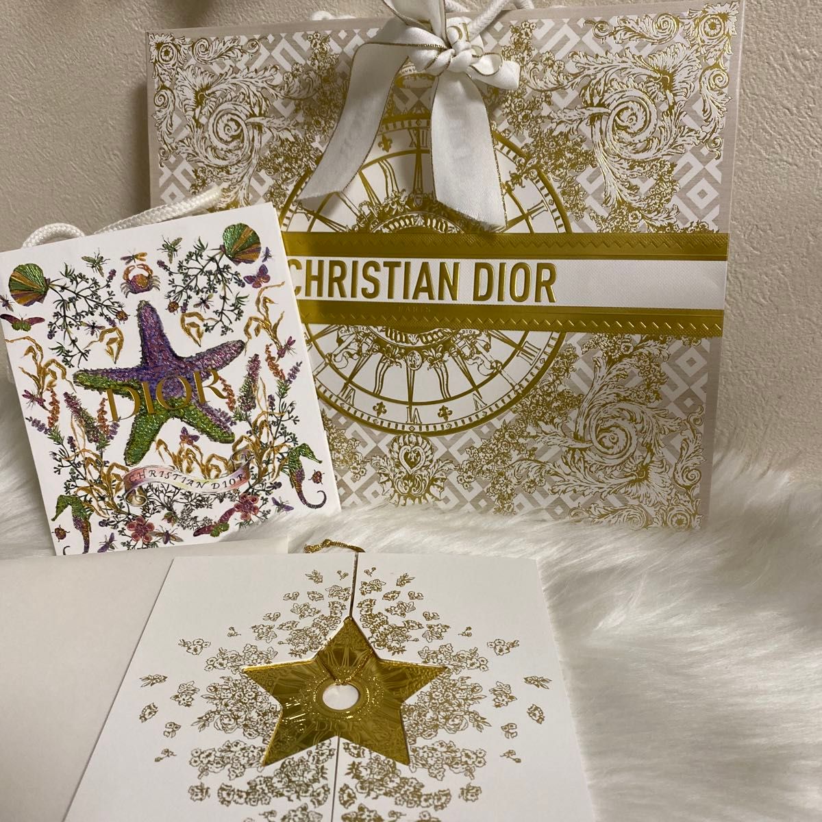 Dior 2024 カード 限定スターチャーム クリスマス ショッパー Dior 2024 カード 限定スターチャーム クリスマス ショッパー