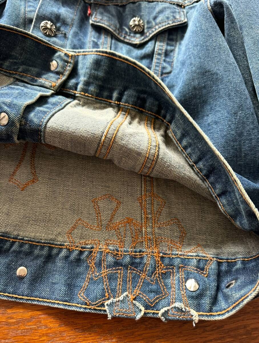希少 クロムハーツ LEVI'S クロスパッチ デニムジャケット 希少 クロムハーツ LEVI'S クロスパッチ デニムジャケット