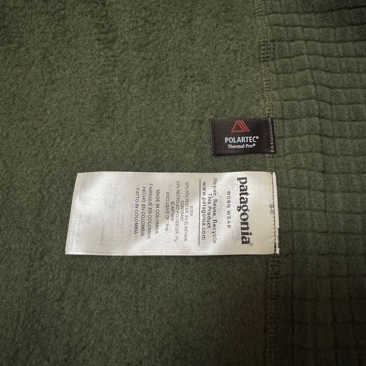 希少 XL・新品タグ付き【2019・廃盤】patagonia メンズ・R2 希少 XL・新品タグ付き【2019・廃盤】patagonia メンズ・R2
