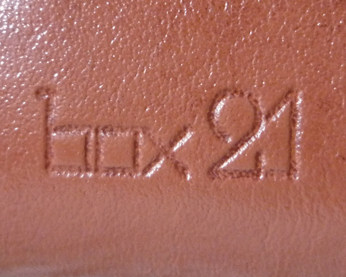 良品　ボックス21　box21　レザー　コーラル系　小銭入れ　コインケース_画像4