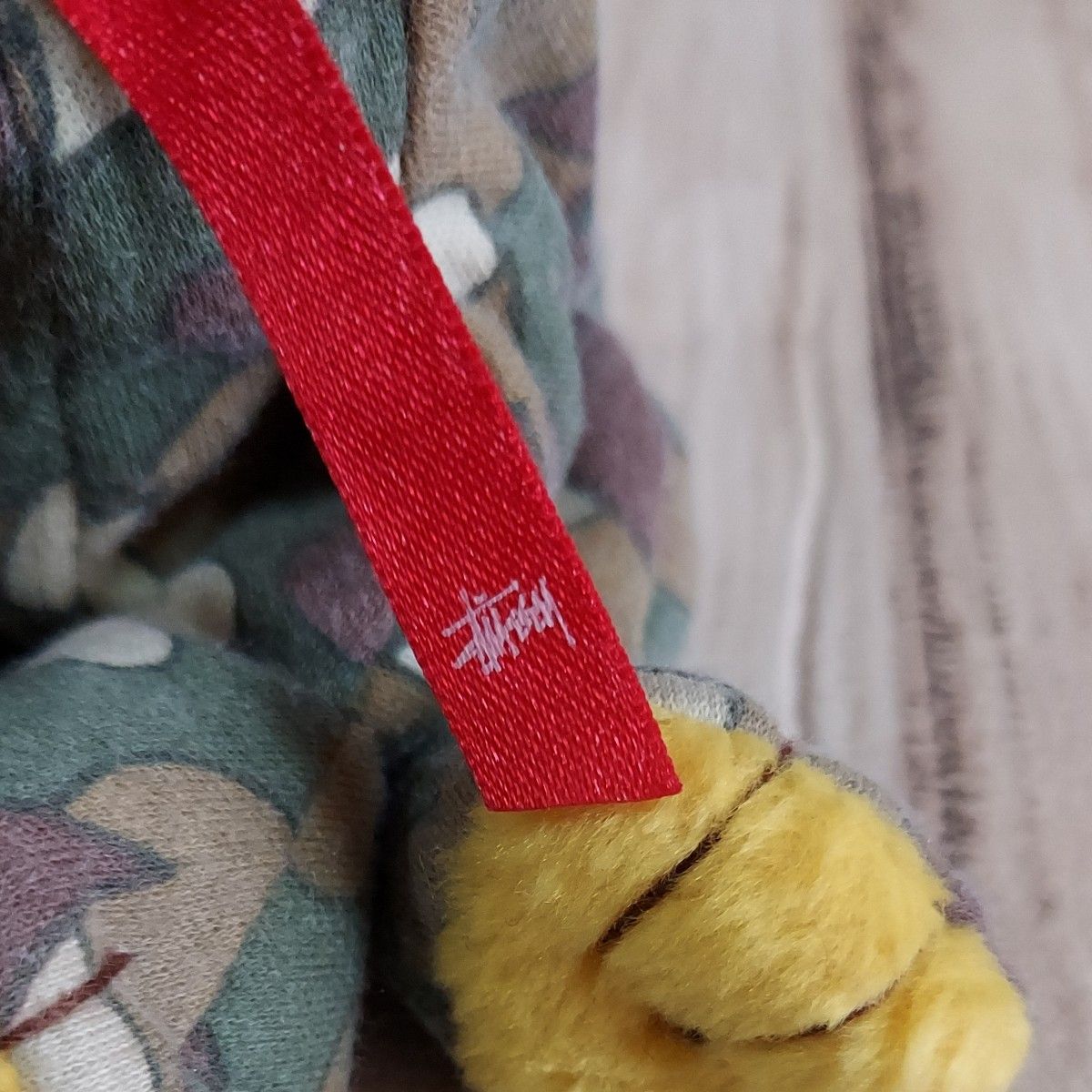STUSSY 2002年 X'MAS ノベルティー 犬 ぬいぐるみ ステューシー STUSSY 2002年 X'MAS ノベルティー 犬 ぬいぐるみ ステューシー