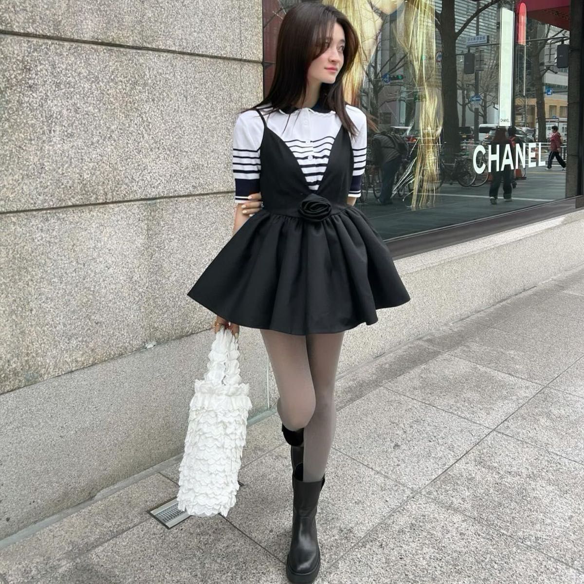 Bibiy ALEXA FLOWER ROMPERS|Yahoo!フリマ(旧PayPayフリマ) Bibiy ALEXA FLOWER ROMPERS|Yahoo!フリマ(旧PayPayフリマ)