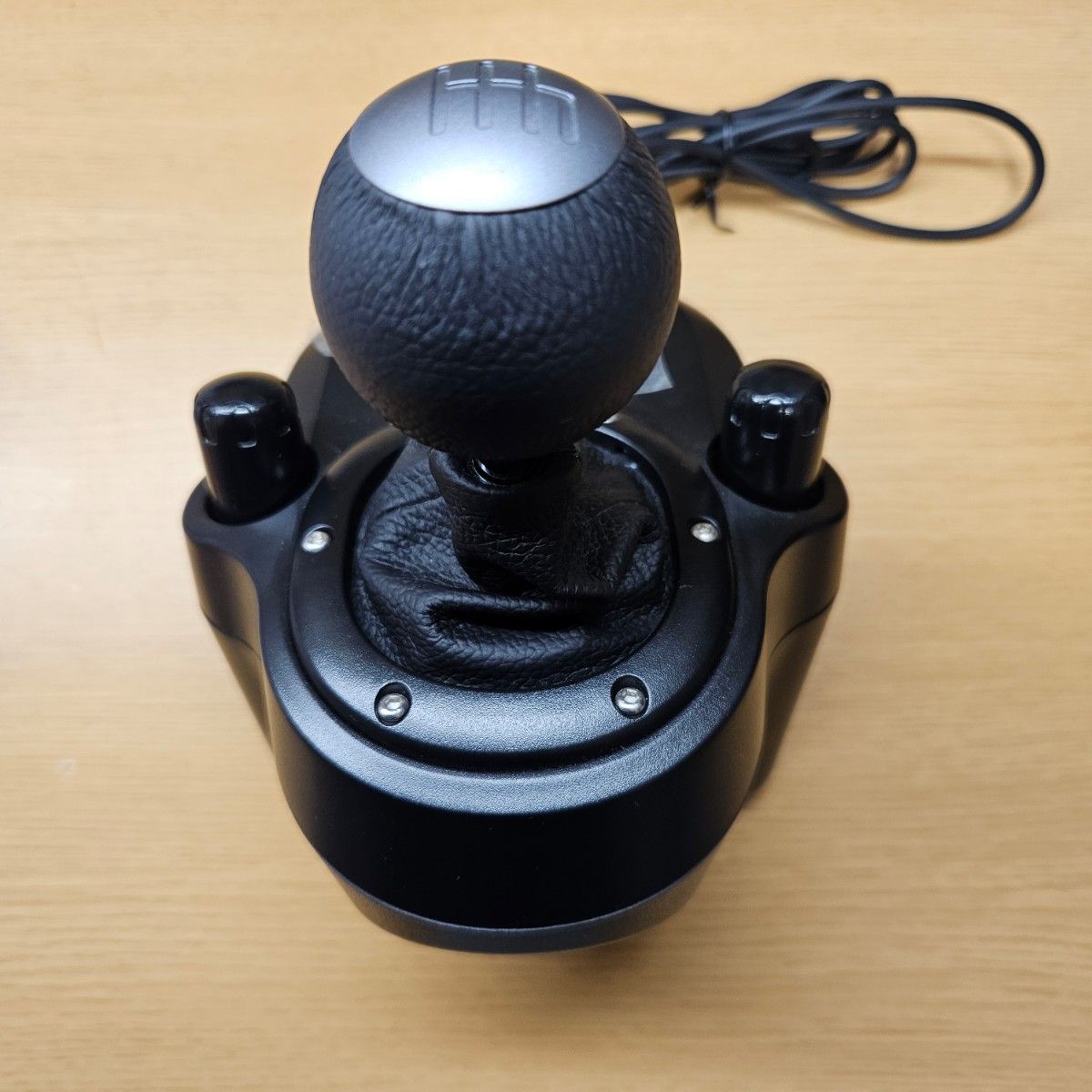 ロジクール G29 シフター セット 外箱付 PS5 レーシングホイール ロジクール G29 シフター セット 外箱付 PS5 レーシングホイール