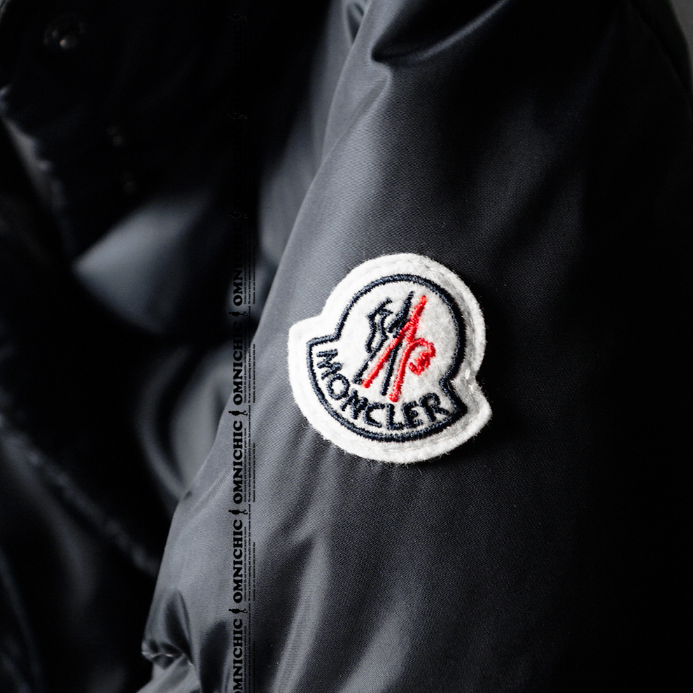 豪華なダウン量BURGAUX 国内正規品/新品【MONCLER】モンクレール 豪華なダウン量BURGAUX 国内正規品/新品【MONCLER】モンクレール