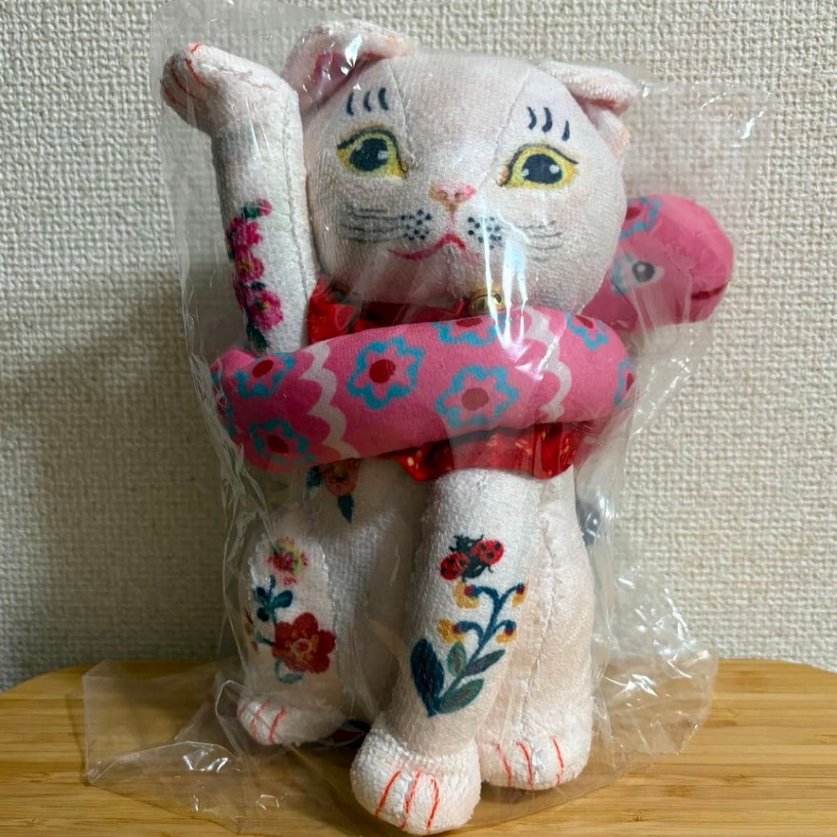 アフタヌーンティー / ナタリーレテ ぬいぐるみM まねきねこ 猫 アフタヌーンティー / ナタリーレテ ぬいぐるみM まねきねこ 猫