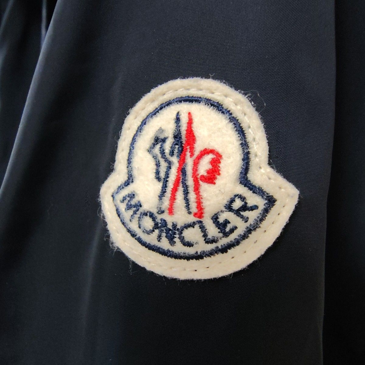 MONCLER モンクレール Anthemis スプリングコート フード MONCLER モンクレール Anthemis スプリングコート フード