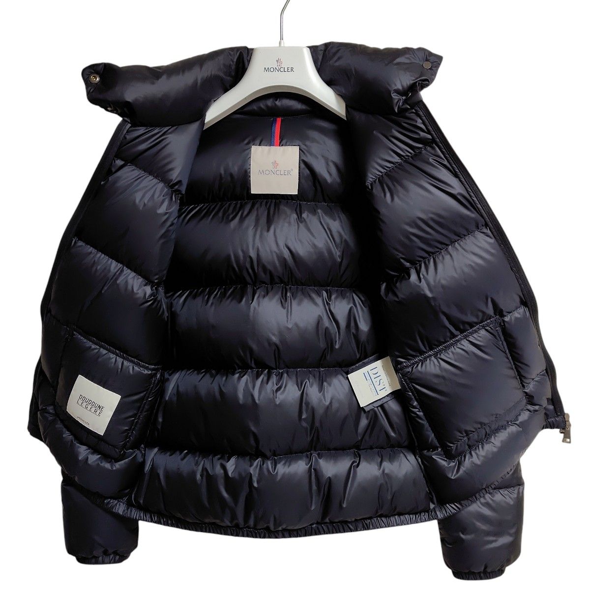 MONCLER モンクレール Lannic ダウンジャケット レディース 黒 MONCLER モンクレール Lannic ダウンジャケット レディース 黒
