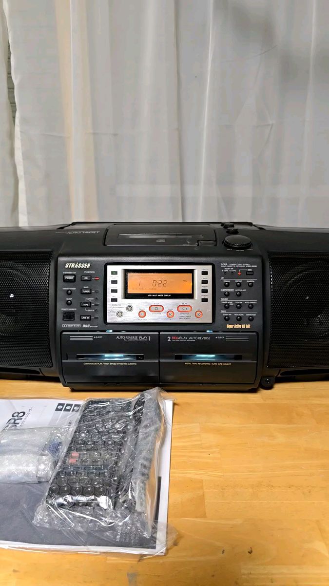 美品】AIWA STRASSER CSD-SR8改 Bluetooth搭載CDラジカセ 完動品 美品】AIWA STRASSER CSD-SR8改 Bluetooth搭載CDラジカセ 完動品