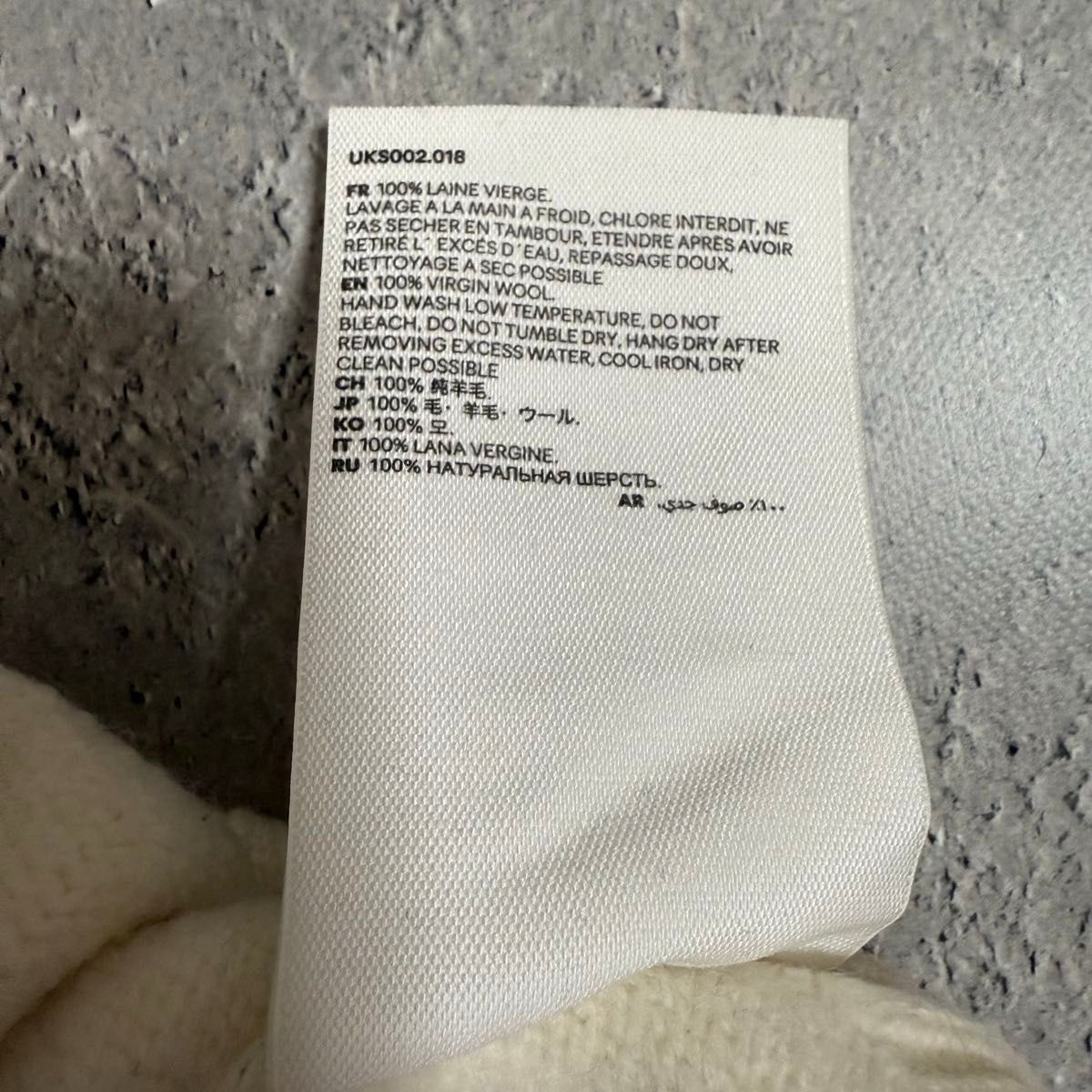 本物 美品 アミパリス ホワイトニット レディース セーター AMI 本物 美品 アミパリス ホワイトニット レディース セーター AMI