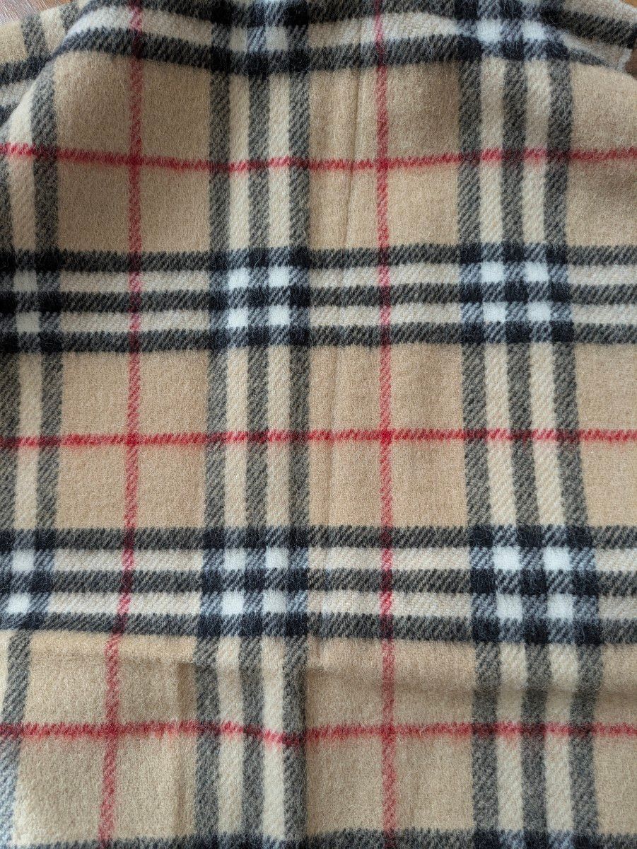 バーバリー ひざ掛け ブランケット ウール100% BURBERRY 新品未 バーバリー ひざ掛け ブランケット ウール100% BURBERRY 新品未