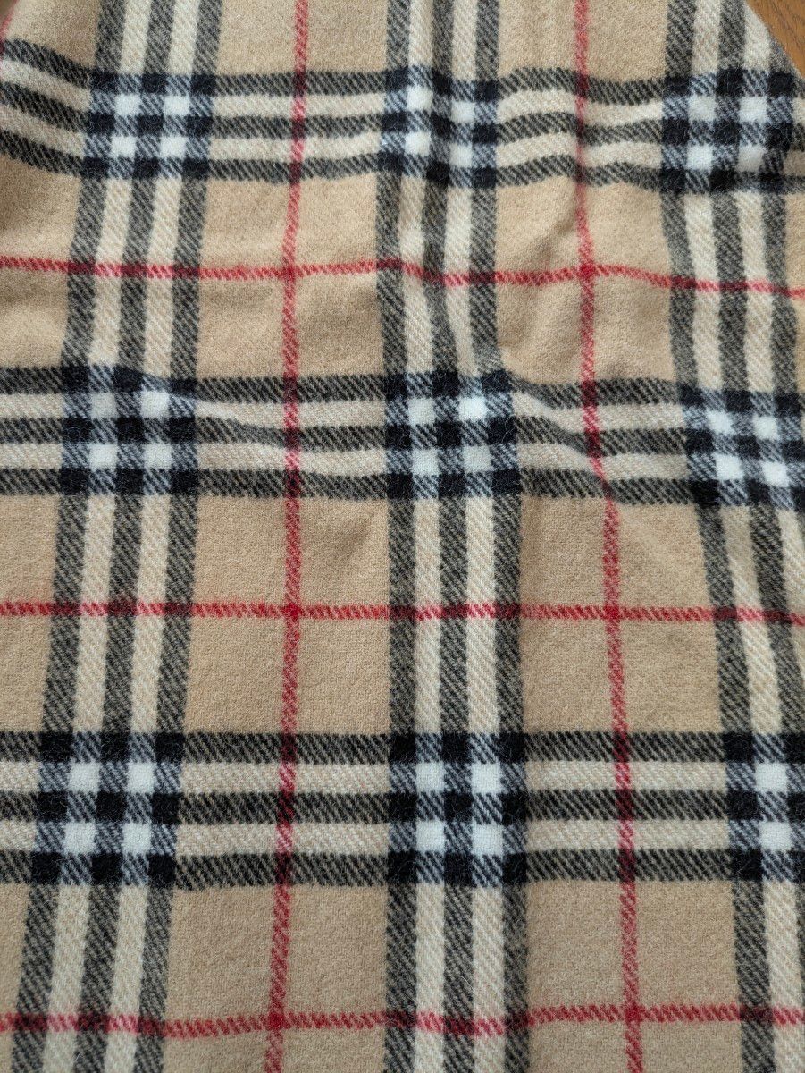 バーバリー ひざ掛け ブランケット ウール100% BURBERRY 新品未 バーバリー ひざ掛け ブランケット ウール100% BURBERRY 新品未
