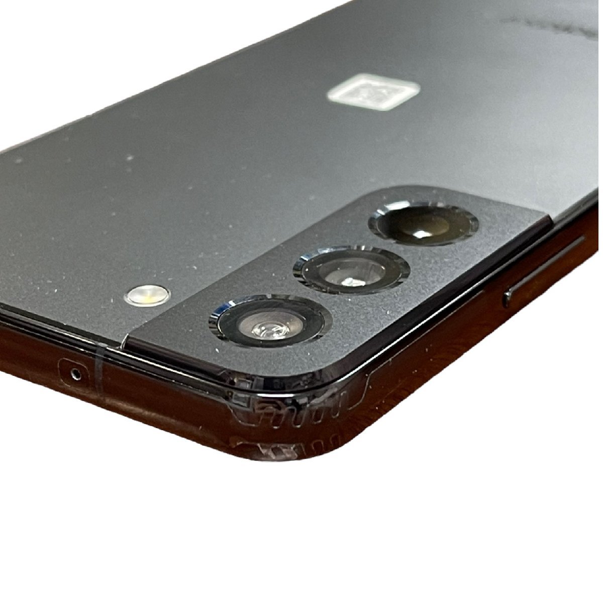 中古品】初期化済 Galaxy S22 SCG13 ファントムブラック 中古品】初期化済 Galaxy S22 SCG13 ファントムブラック