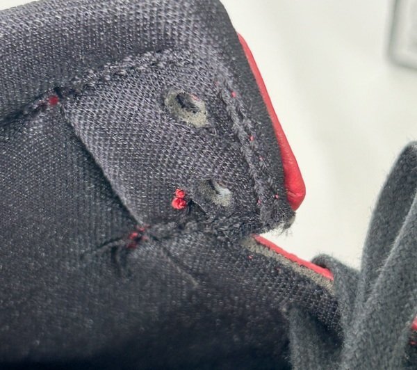 *[NIKE/ Nike ] спортивные туфли AIR JORDAN1MID/ воздушный Jordan 1 mid 25.0cm 554724-069 черный × красный б/у товар /kb3707