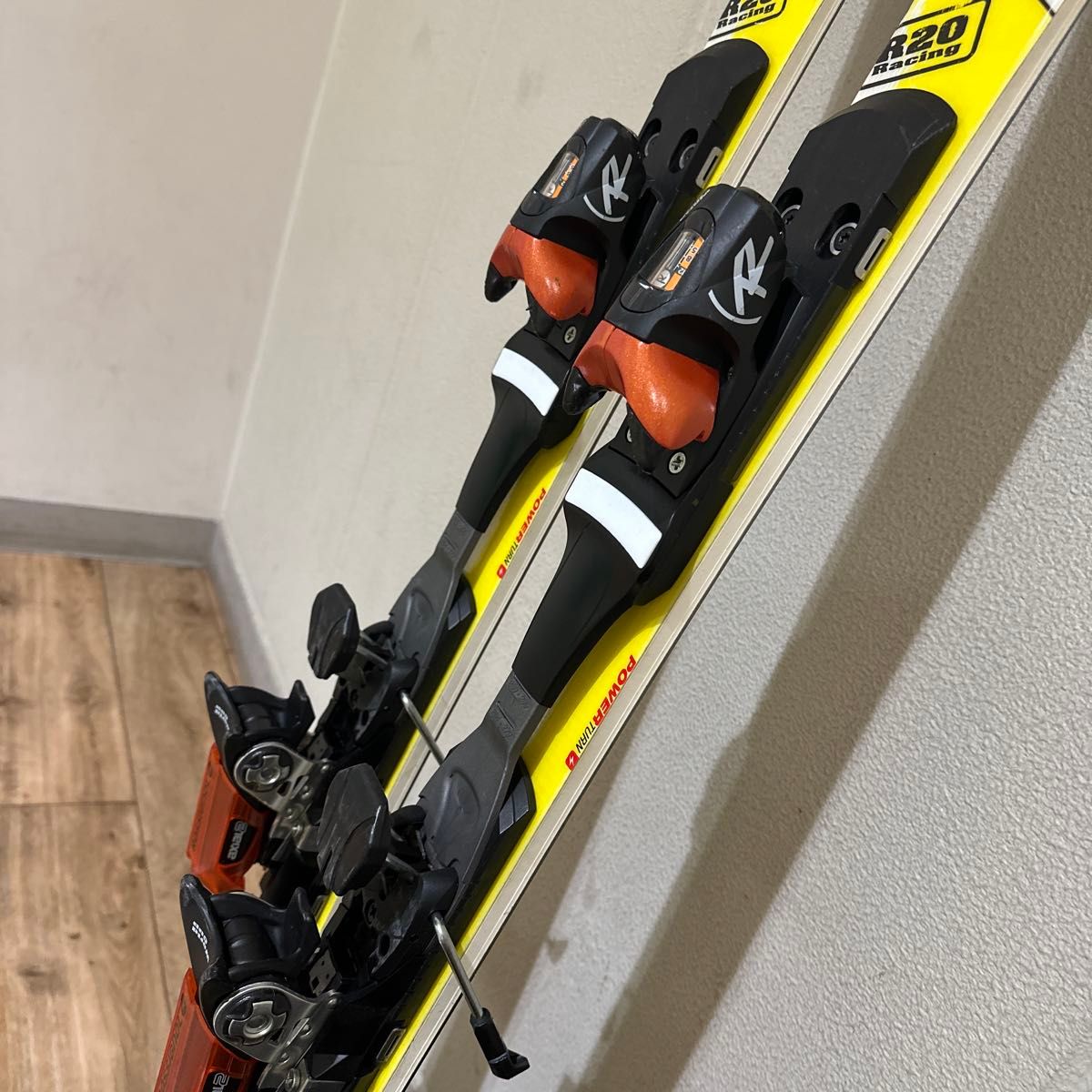 美品 Rossignol Demo Alpha R20 166 raci スキー板 ビンディング 美品 Rossignol Demo Alpha R20 166 raci スキー板 ビンディング