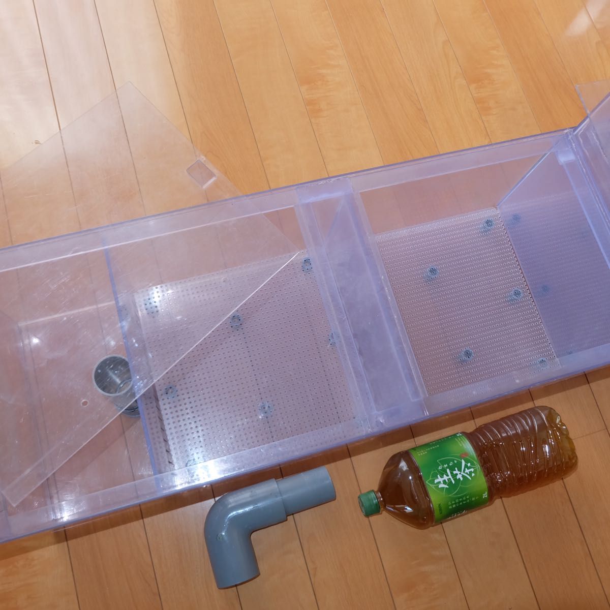 ぷぅ工房 120cm 水槽用 上部フィルター 大型 特注品 濾過槽 ぷぅ工房 120cm 水槽用 上部フィルター 大型 特注品 濾過槽